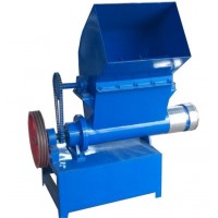 山東【哲宇機(jī)械】分體式泡沫塊料機(jī)