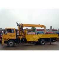 折臂式隨車起重機(jī)