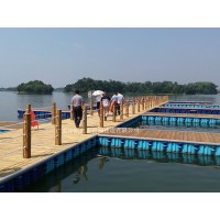 水上浮筒 游艇碼頭實體廠家，生產(chǎn)施工安裝一條龍服務。