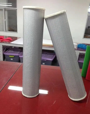 派克01.webp_副本300<em></em>x380