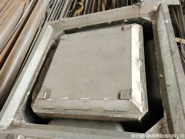 生態(tài)砌塊框格 (4)