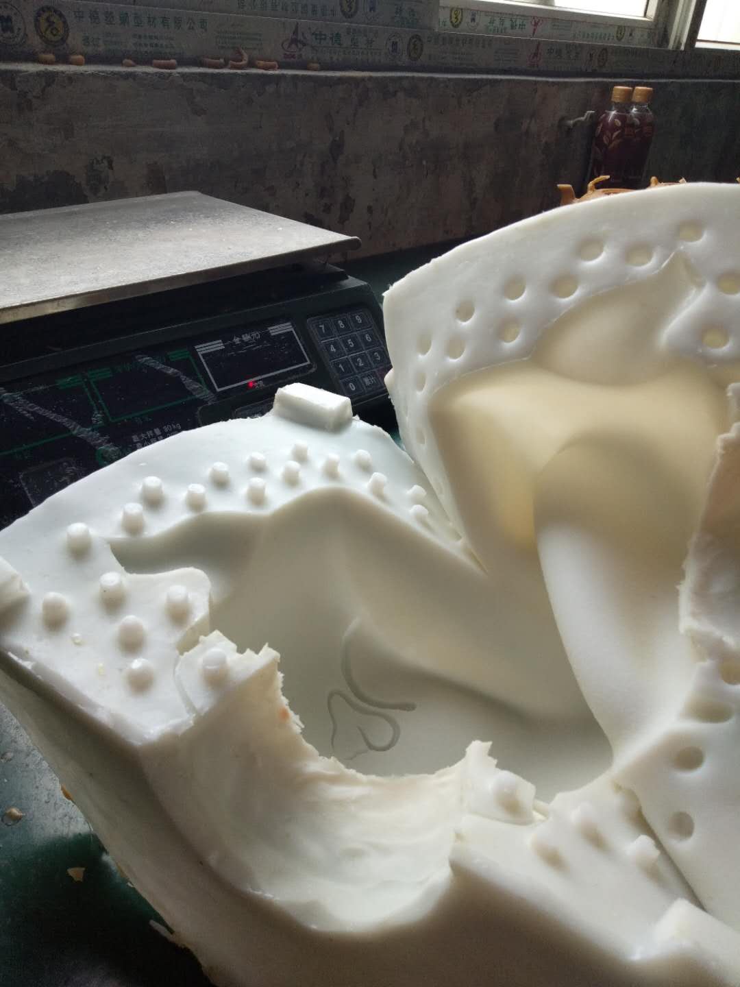 1930143464.jpg 1930143464.jpg